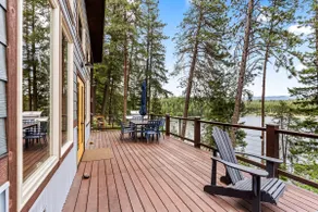 Cheerful Waterfront Cabin on Lake Pend Oreille - Image 3