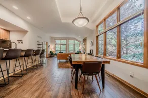 SALE! Ideal Location! AC, Hot Tub, King Bed! - Image 4