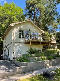 Cozy cabin, neighbour to lake & national park - Image 3