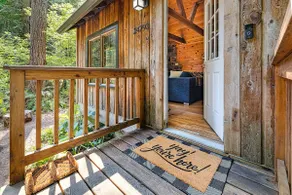 Wy'east Cozy Cedar Cabin+HotTub+Fire Pit+woodstove - Image 2