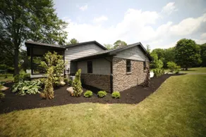 Beautiful Newly Remodeled Cottage - Image 3