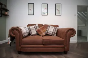 cottage in pontypool - Image 4