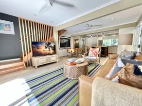 SUNSHINE BEACH OASIS, PRIVATE POOL, PET FRIENDLY - Image 2