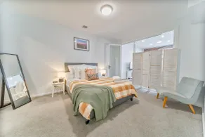 Luxury modern NY style Bendigo CBD apartment - Image 2