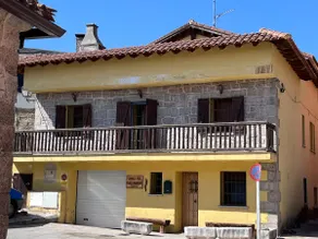 A beautiful detached house to spend a few days - Image 2