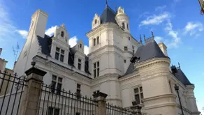 Hyper center, premium Haussmann apartment - Image 2