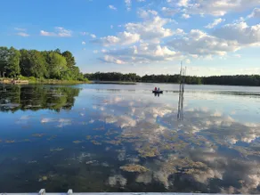 Relaxing newly-renovated 3/2 lakeside retreat with private dock - Image 2