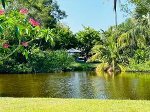 Peaceful Waterfront! (Wildlife*Heated Pool*Fenced) - Image 2