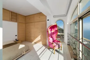 Stunning Home with Breathtaking View - Image 4