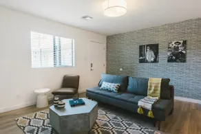 Triton | Downtown Phoenix 1BR - Image 4