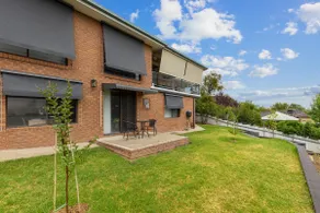 Cosy private self contained unit - Image 2