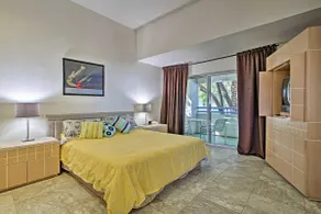 Relaxing and spacious 2 bedroom villa unit 8 - Image 4
