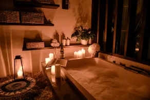 Sunset Palms Luxury Beachside Pool Villa 4BR - Image 5