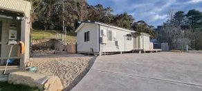 Gem of the valley - 2bedder with ample parking - Image 2