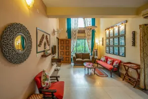 Taruchaya 3BHK Villa w Lawn & Gazebo | Raichak - Image 4