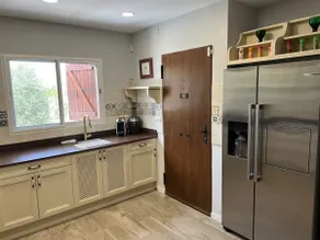 A nice, renovated, detached villa - Image 4