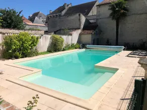 Lovely cottage with pool - Image 5