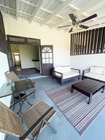 Historic plantation house 1 bed flat - Image 2
