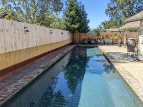 805 Oasis ~ Studio suite w/ private pool & hot tub - Image 2