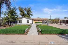 NEW 1 Min Walk DT Gilbert - 4 Bedroom Retreat - Image 2