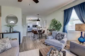 Sage Home •free parking on premises• 2BR/1BA - Image 2