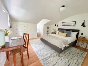 Charming Private Apt in South End w/ Hot Tub - Image 2