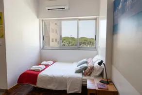 Sun & Beach Apartment by Soulplaces - Image 2