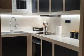 Black and White Apartment - Image 3