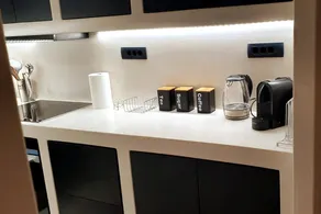 Black and White Apartment - Image 4