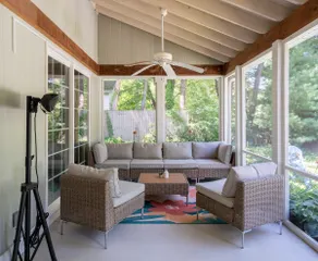 Hot tub, dog friendly, firepit, grill, wineries! - Image 2