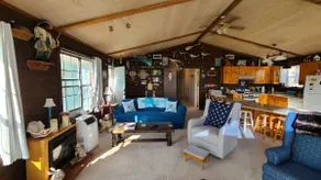 4 Bedroom Lake House with fantastic views and plenty of space. - Image 2