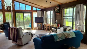 4 Bedroom Lake House with fantastic views and plenty of space. - Image 3