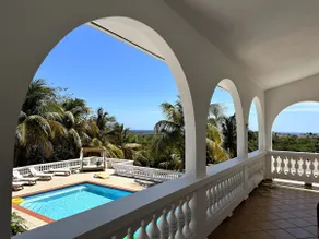 Hacienda Victoria Spanish Estate + Suites + Pool. - Image 2