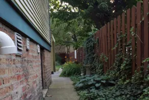 Old Irving Park- Sweet Garden Suite with Spa - Image 4