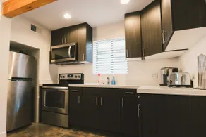 Atlas | Hip 1BR Centrally Located - Image 3