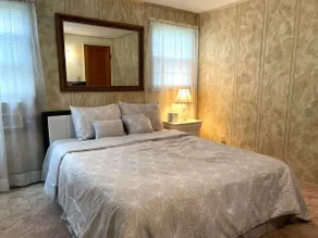Relaxing 3BR Home Near Niagara Falls & Airport - Image 5