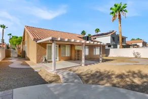 Silverado Ranch Home-Near Casino-10 min to Airport - Image 3