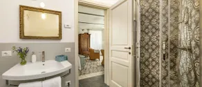 Romantic studio 5 & vineyard in period villa - Image 3