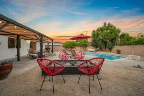 Disneyland, Oc, heated pool, near beach, sleeps12 - Image 3