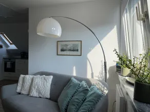Modern apartment in a quiet and beautiful location - Image 3