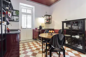 Gatsby's House - Downtown luxury with parking - Image 5