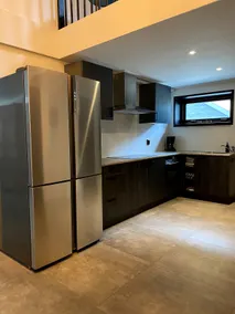 Rural holiday home with hot tub! - Image 4