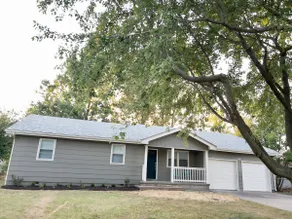 Stylish Rancher in Quiet, Tree Lined Neighborhood - Image 2