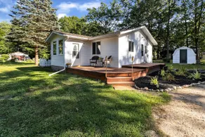 Summer Retreat with Wiggins Lake Access! - Image 2