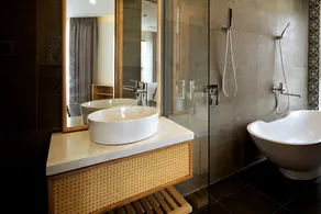 LIVIE An Thuong/Comfy Beach Two-Bedroom Apartment - Image 5