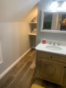 The tree house ,1 bd. lovely loft in historic area - Image 3