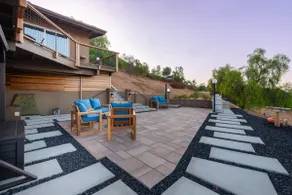 Hillside Retreat with Views - Image 4