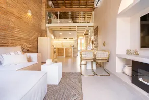 Natural & authentic Wabi-Sabi loft by the beach - Image 4