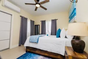 Kelly’s Ocean Paradise - Image 4