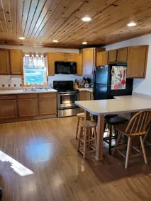 Relaxing Retreat and Sportman's Paradise in One. - Image 5
